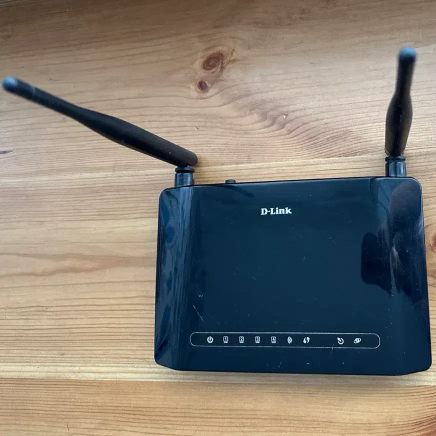 مودم D-Link مدل DSL-2740U|مودم و تجهیزات شبکه|تهران, اکباتان|دیوار