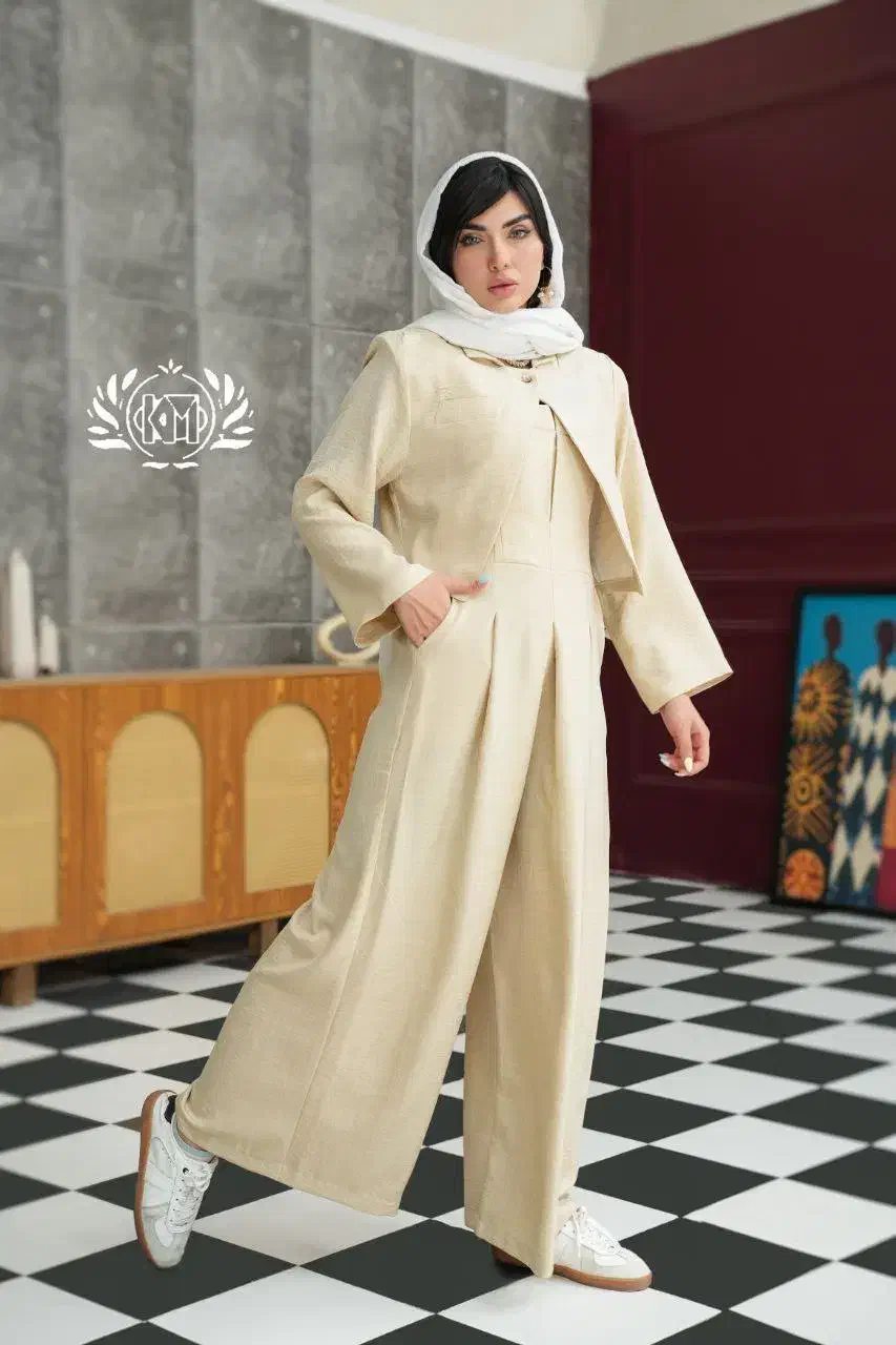 دکلته  با کت|لباس|قم, هفت تیر|دیوار