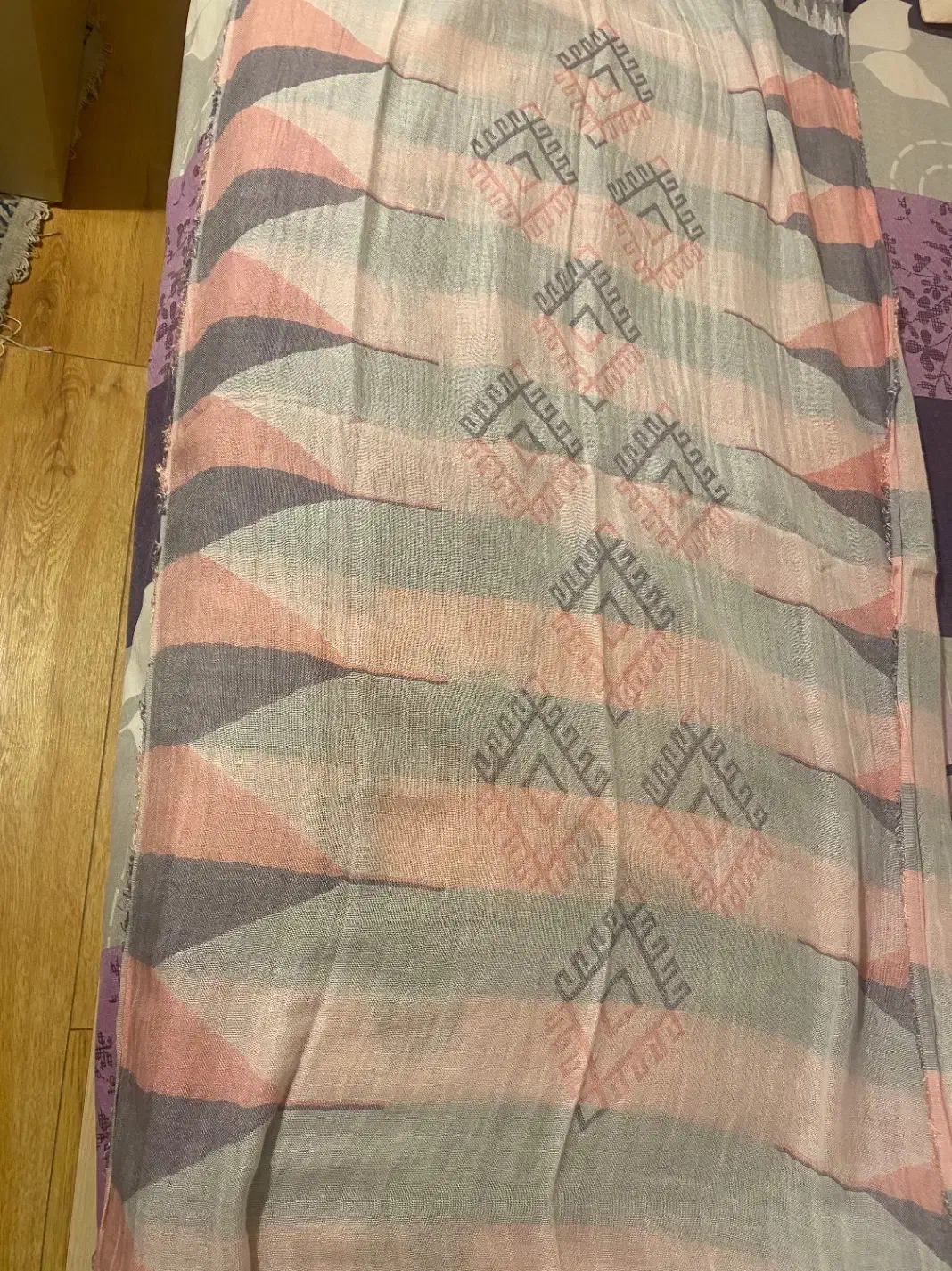 شال نخی ضخیم|لباس|تهران, هروی|دیوار