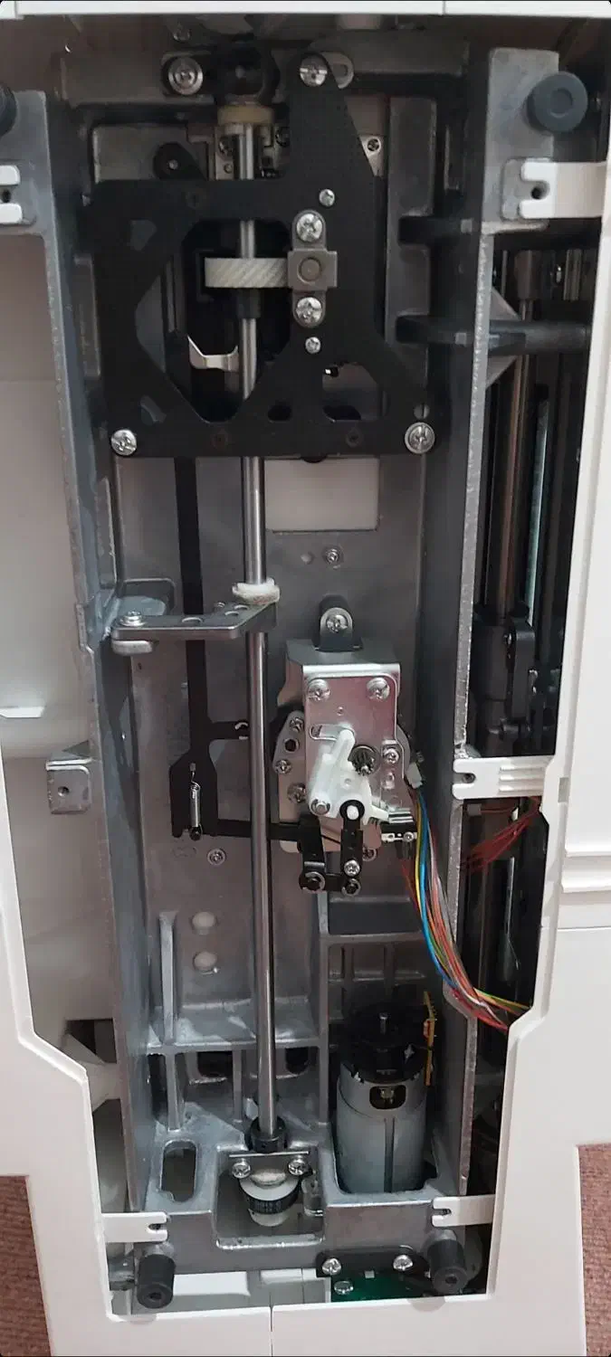 چرخ گلدوزی|چرخ خیاطی و ریسندگی|آق قلا, |دیوار