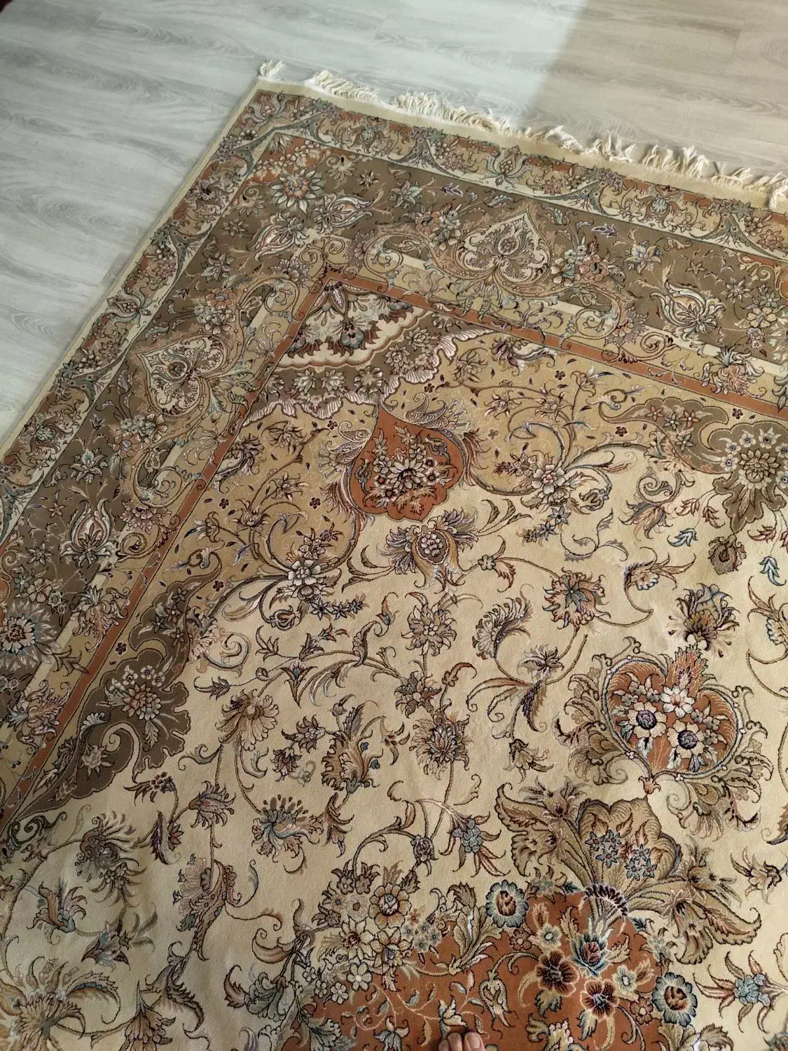 فرش ۱۲ متری منیر خاوران درجه یک  صادراتی در حد نو|فرش|تبریز, |دیوار