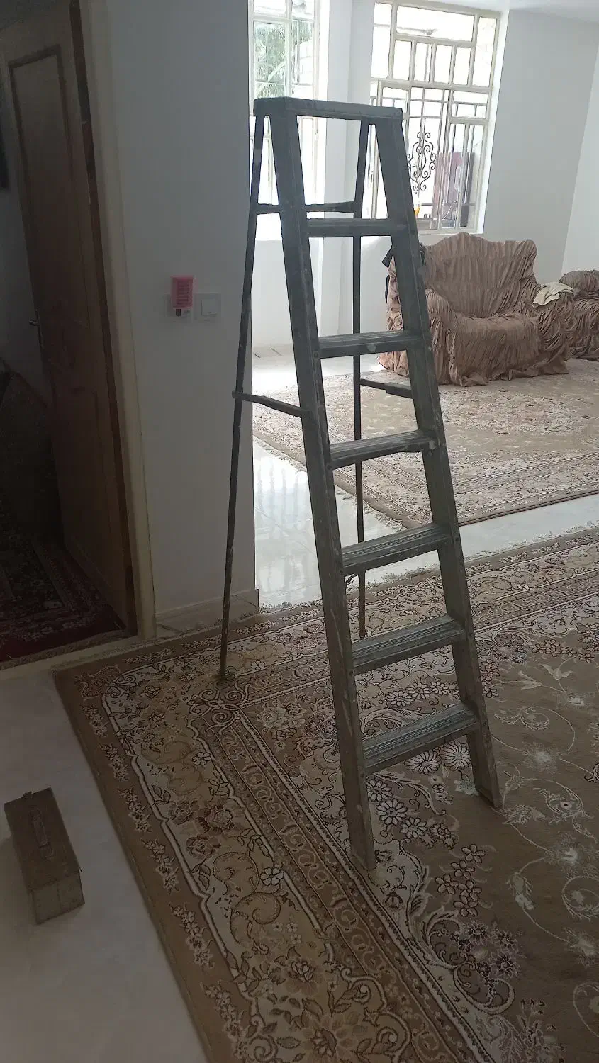 نردبان آلمینیومی سبک|ابزارآلات|خرم‌آباد, |دیوار