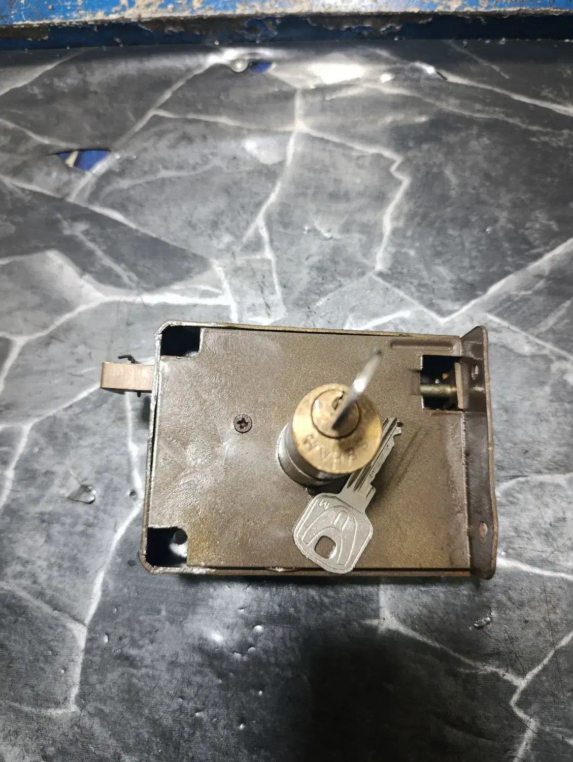 کلید سازی شبانه روزی|خدمات پیشه و مهارت|بندرعباس, |دیوار