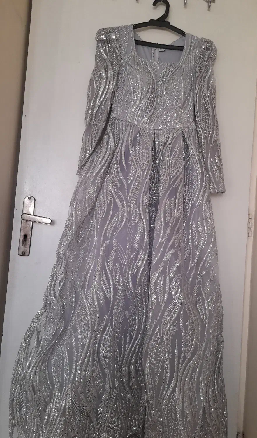 پیراهن مجلسی|لباس|خاوران, |دیوار