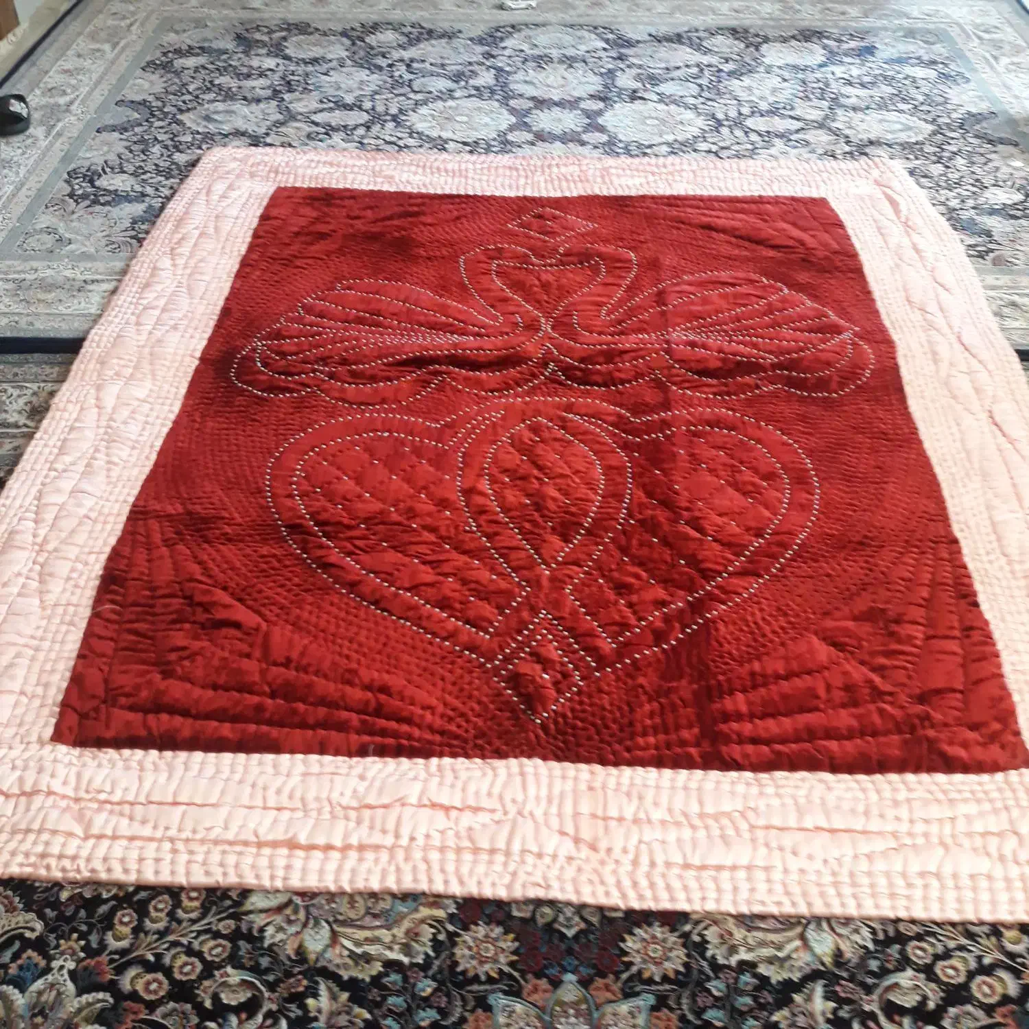 لحاف|رختخواب، بالش، پتو|شیراز, شریف‌آباد|دیوار