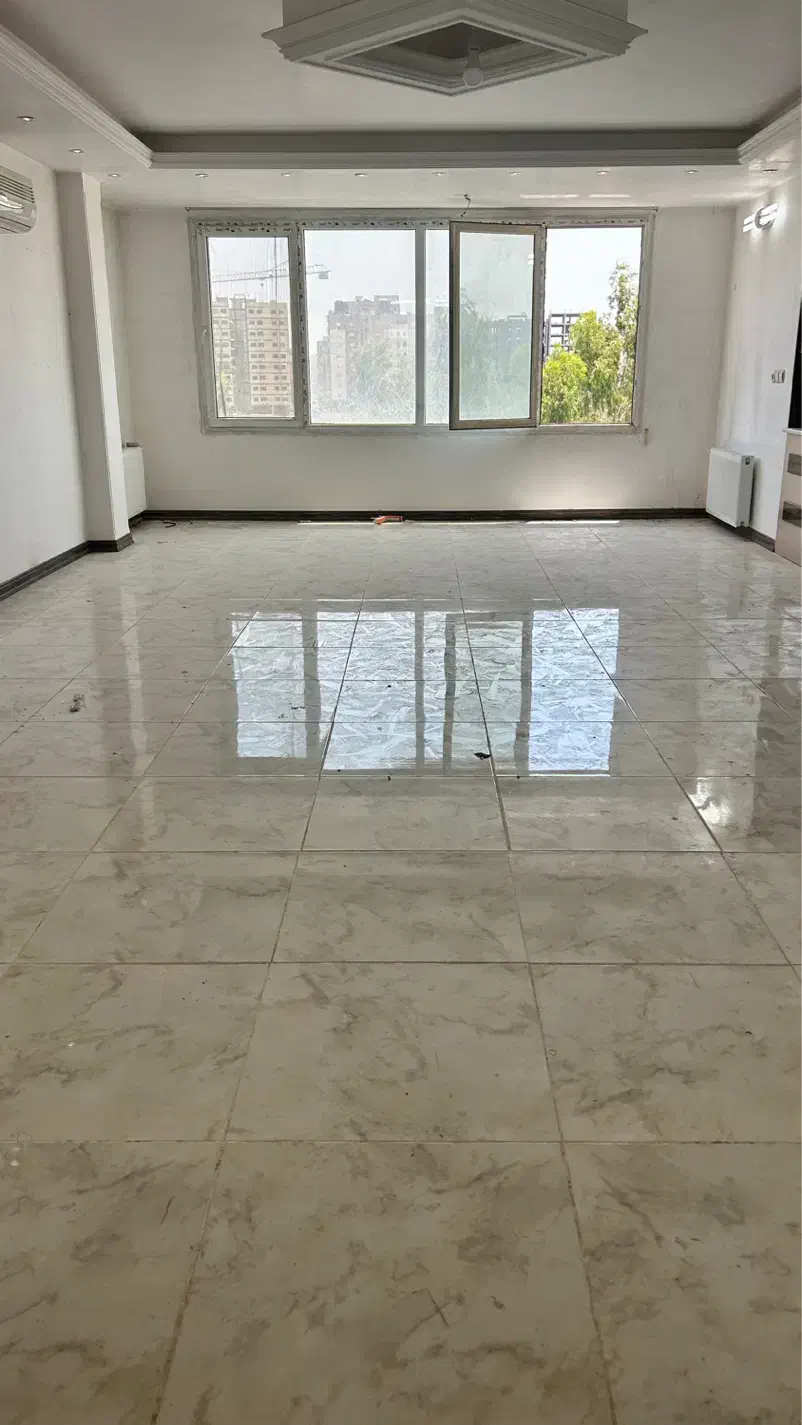 آپارتمان ۱۱۳متری تک واحدی بر محتشم|فروش آپارتمان|قم, نوقطار|دیوار