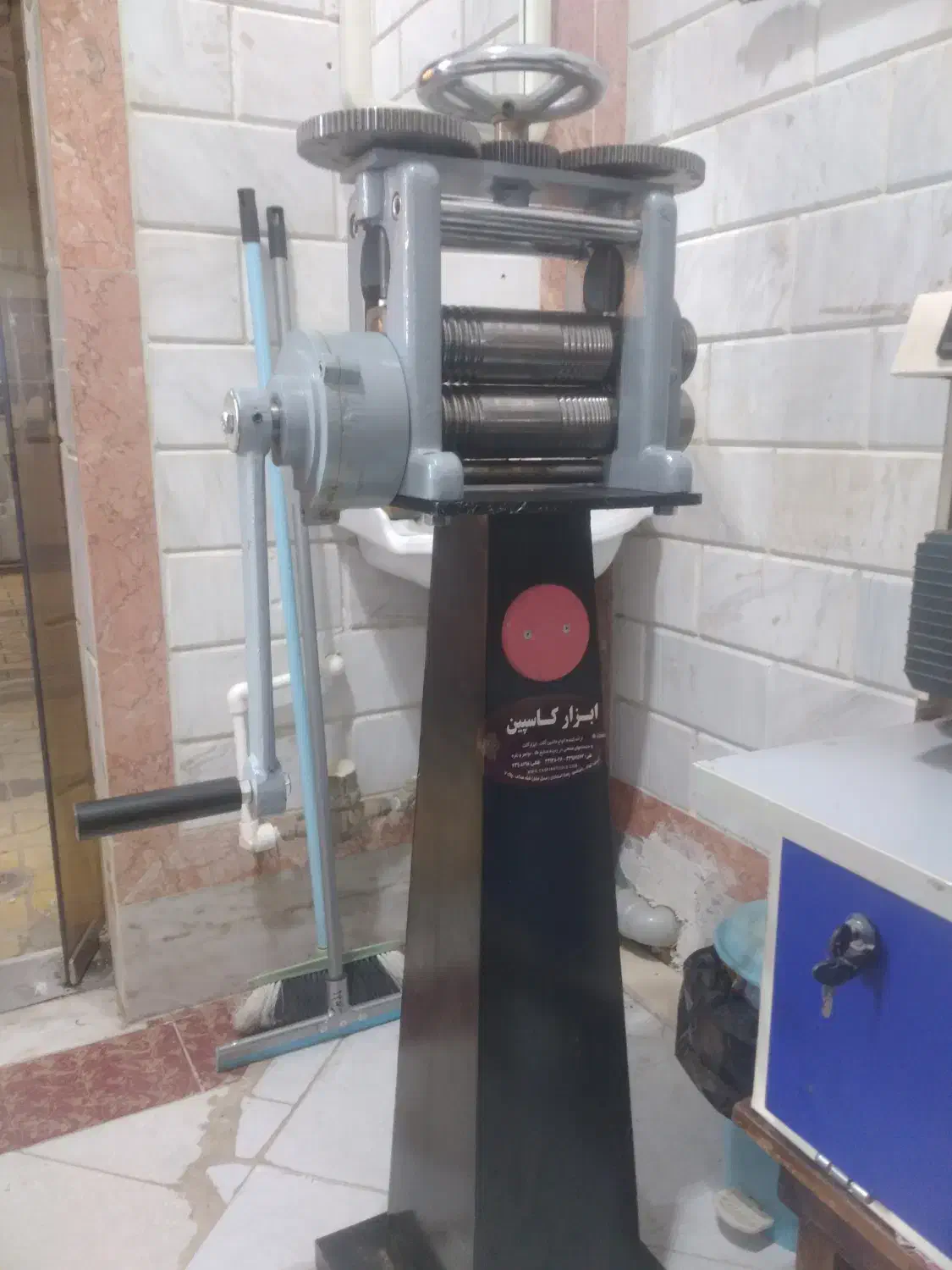 دستگاه نورد دستی نو|ماشین‌آلات صنعتی|ماسال, |دیوار