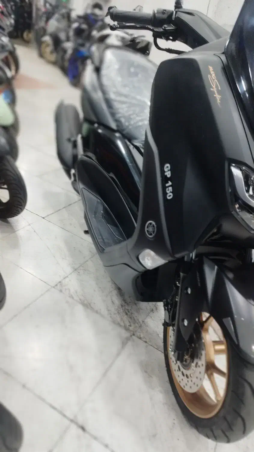 ان مکس (n max) 2024 مشکی فول نقد و اقساط|موتورسیکلت|تهران, گمرک|دیوار