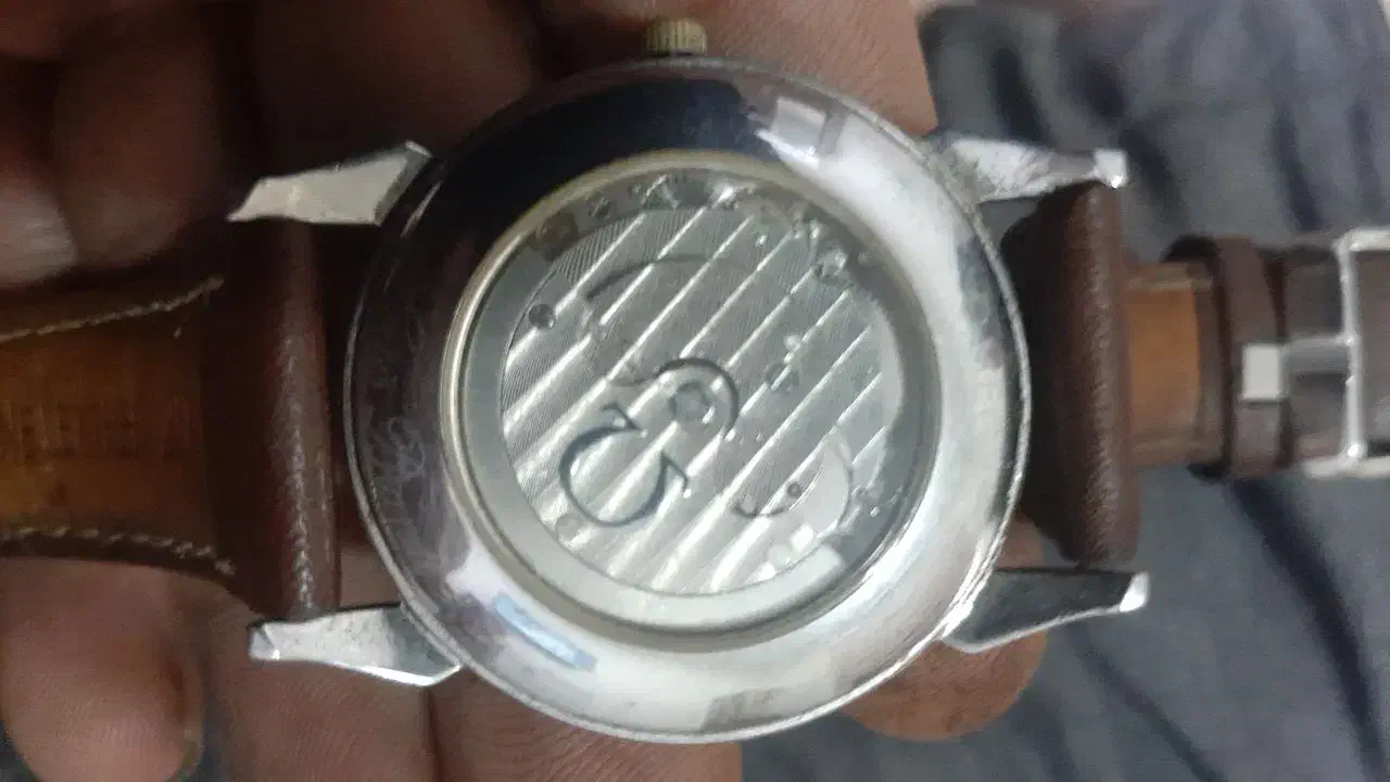 ساعت امگاقدیمی اصل|ساعت|بافق, |دیوار