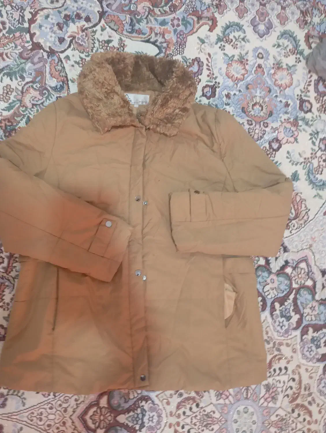 لباس پاییزیشال و کلاه بافتمانتو مجلسی|لباس|کرمانشاه, |دیوار