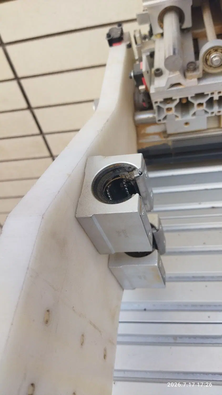 دستگاه cnc|ماشینآلات صنعتی|بروجن, |دیوار