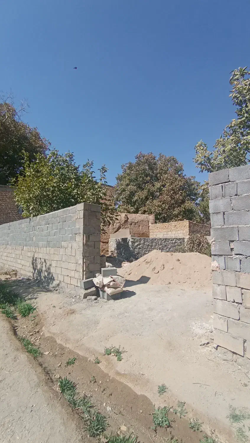 زمین 330متری خیابون اصلی دوکله روستای سخوید|فروش زمین و ملک کلنگی|نیر (یزد), |دیوار