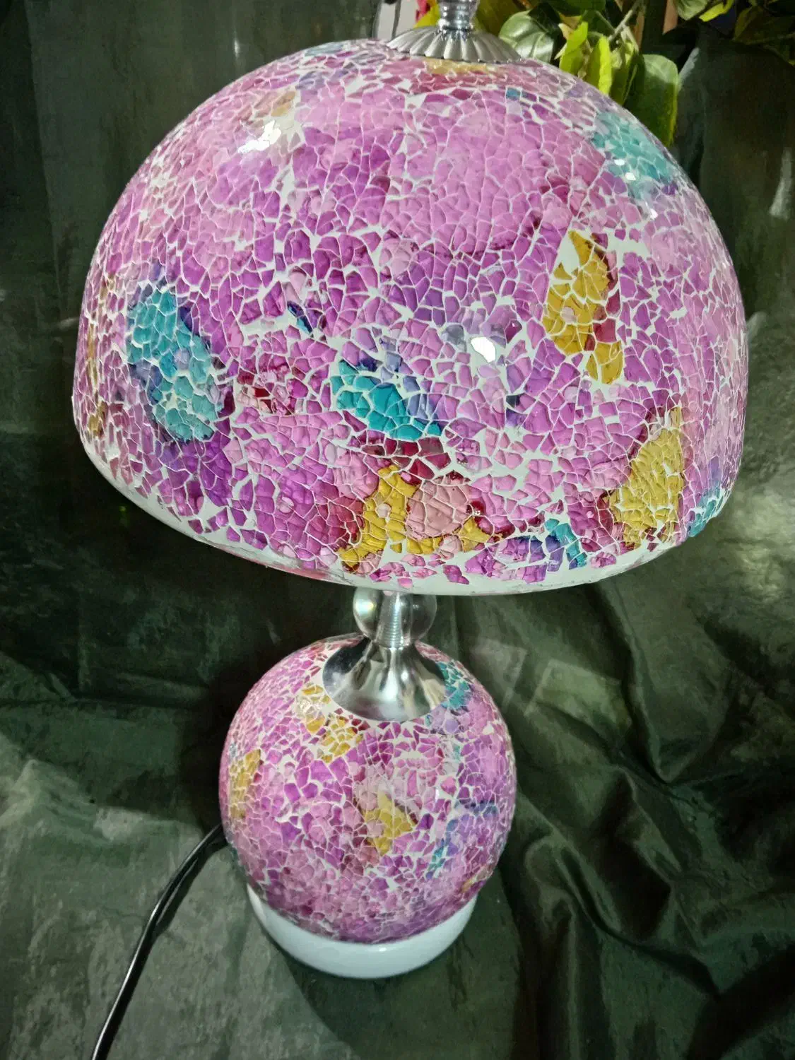 چراغ خواب سالم وخوشرنگ 500هزارتومان|چراغ خواب و آباژور|مراغه, |دیوار