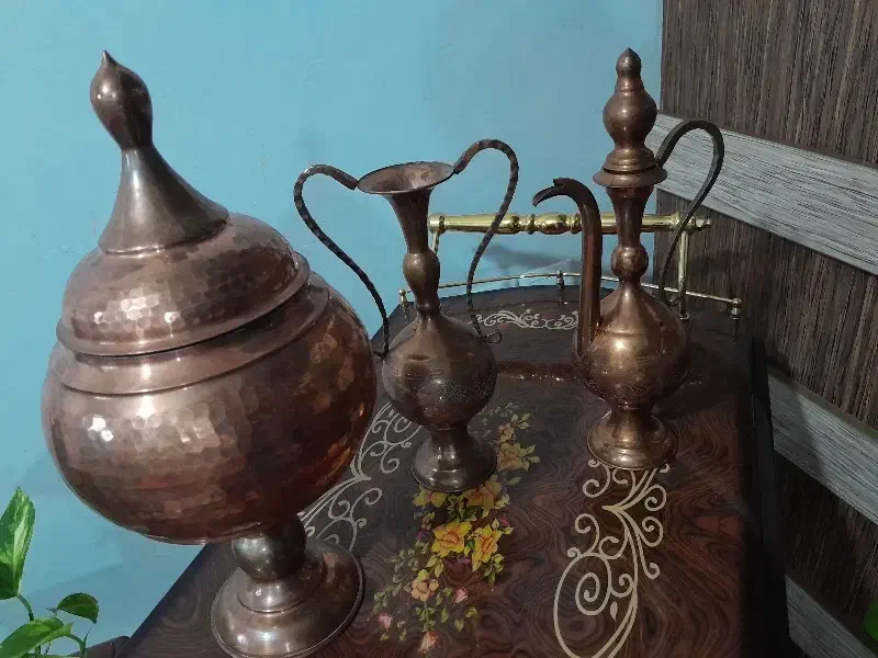 مس هستن گلابی.گلدان واجیل خوری|ظروف سرو و پذیرایی|خسروشاه, |دیوار