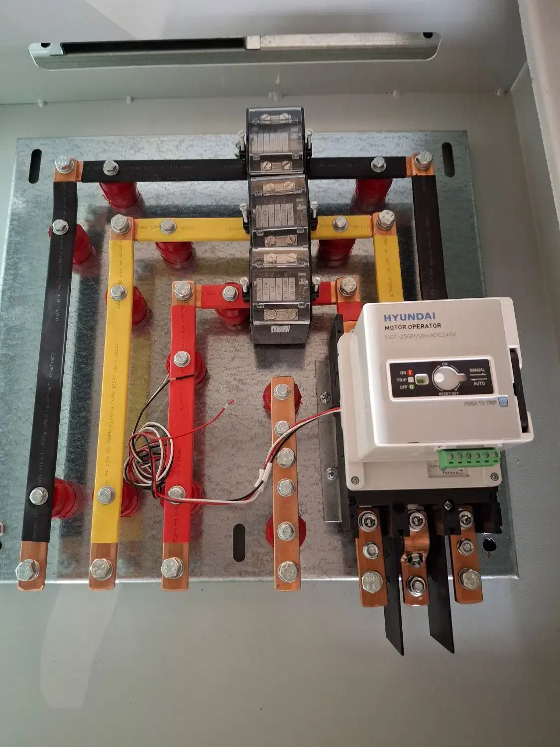 برقکار صنعتی و ساختمانی|خدمات پیشه و مهارت|یزد, |دیوار