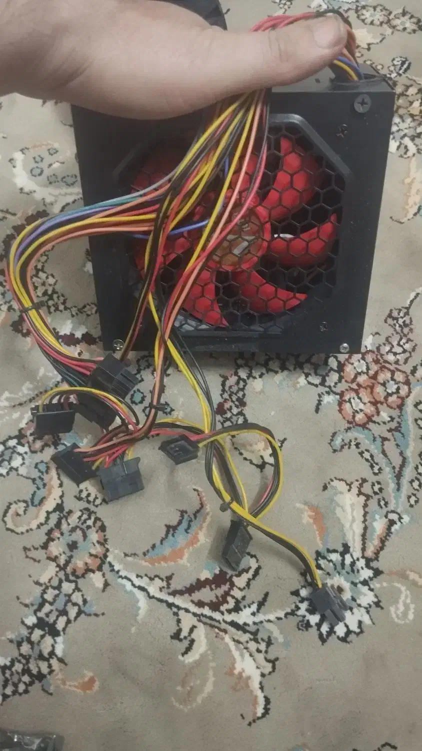 تعدادی قطعات کامپوتری|قطعات و لوازم جانبی رایانه|قم, شاه ابراهیم|دیوار