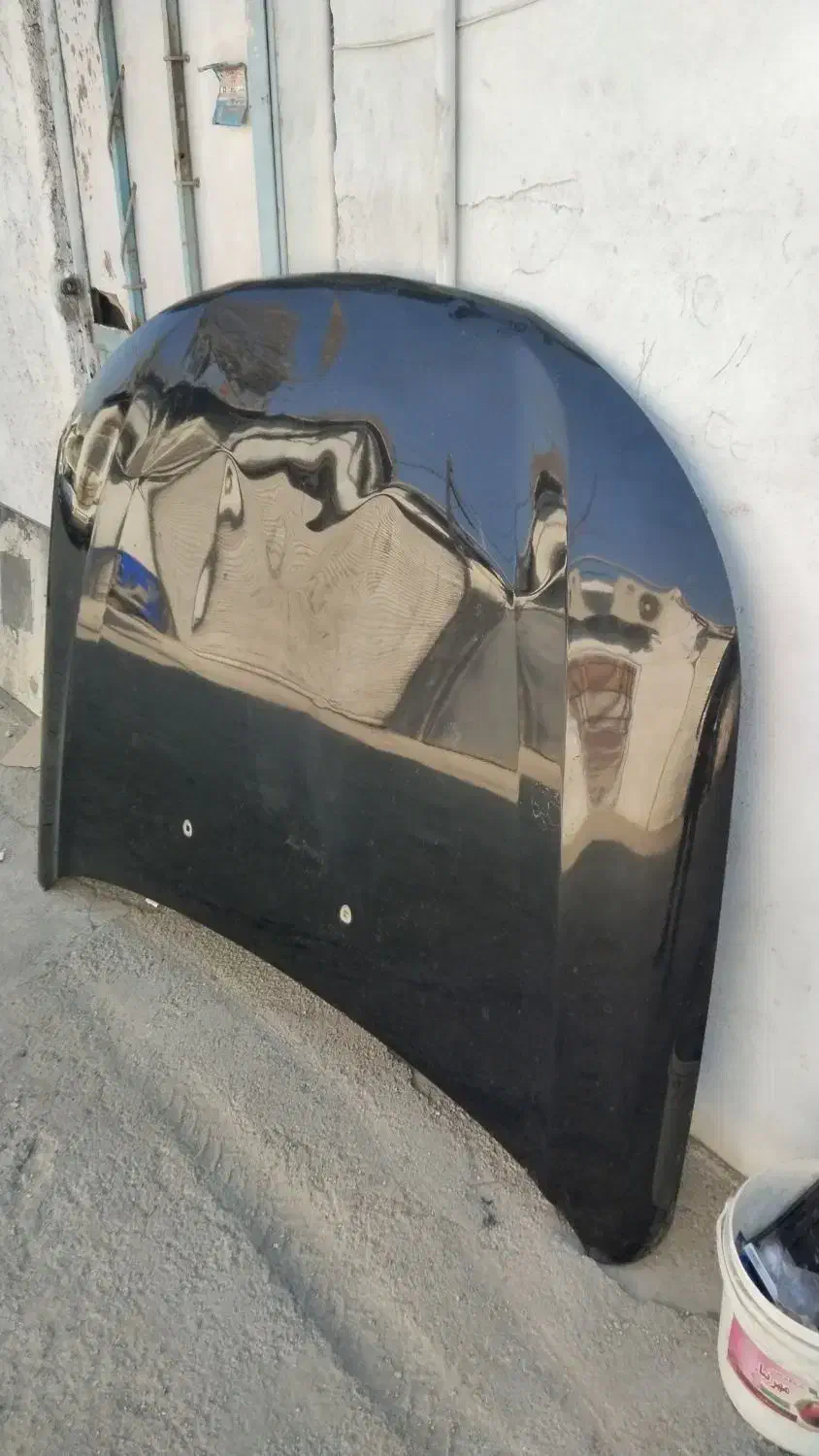 کاپوت دناپلاس|قطعات یدکی و لوازم جانبی|ری, جوانمرد قصاب|دیوار