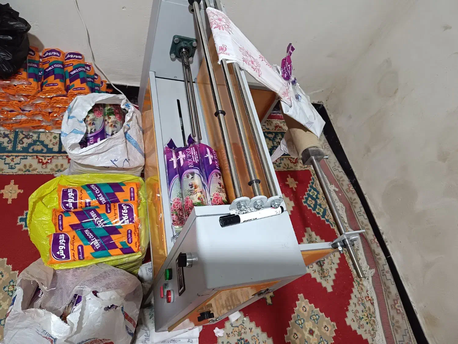 فروش دستگاه رول کردن سه کاره|ماشینآلات صنعتی|لنده, |دیوار