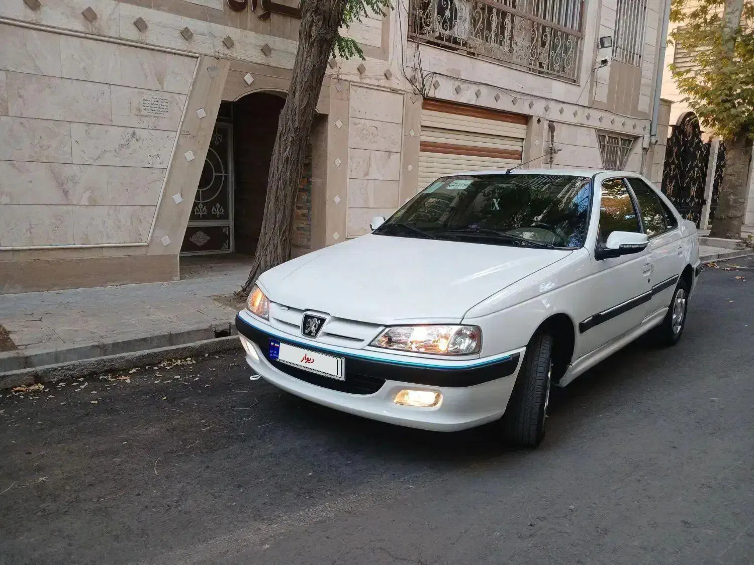 پژوپارس مدل۱۴۰۱ موتورجدید|خودرو سواری و وانت|بروجرد, |دیوار