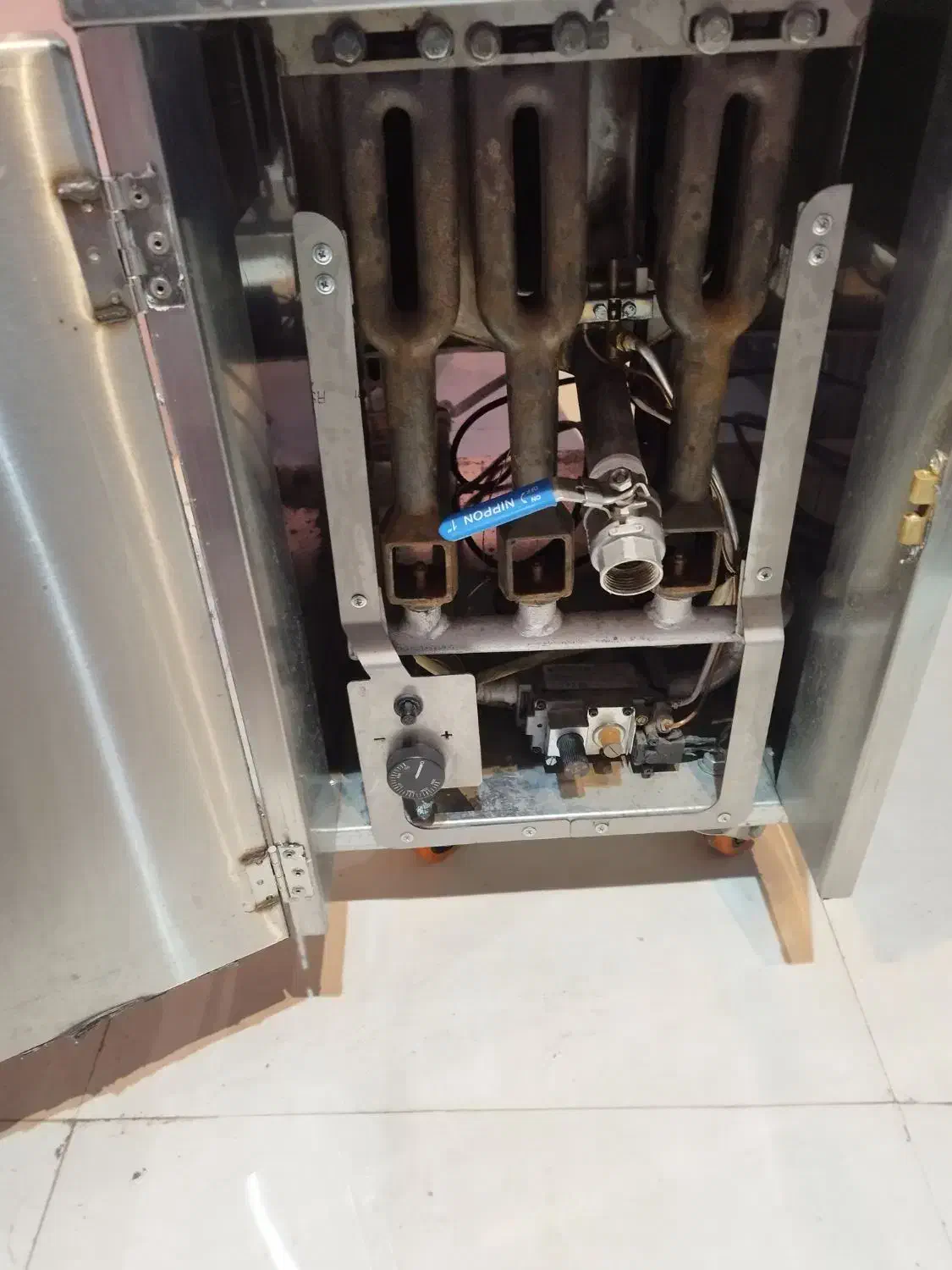 سرخ کن|اجاق گاز و لوازم برقی پخت‌وپز|قائن, |دیوار