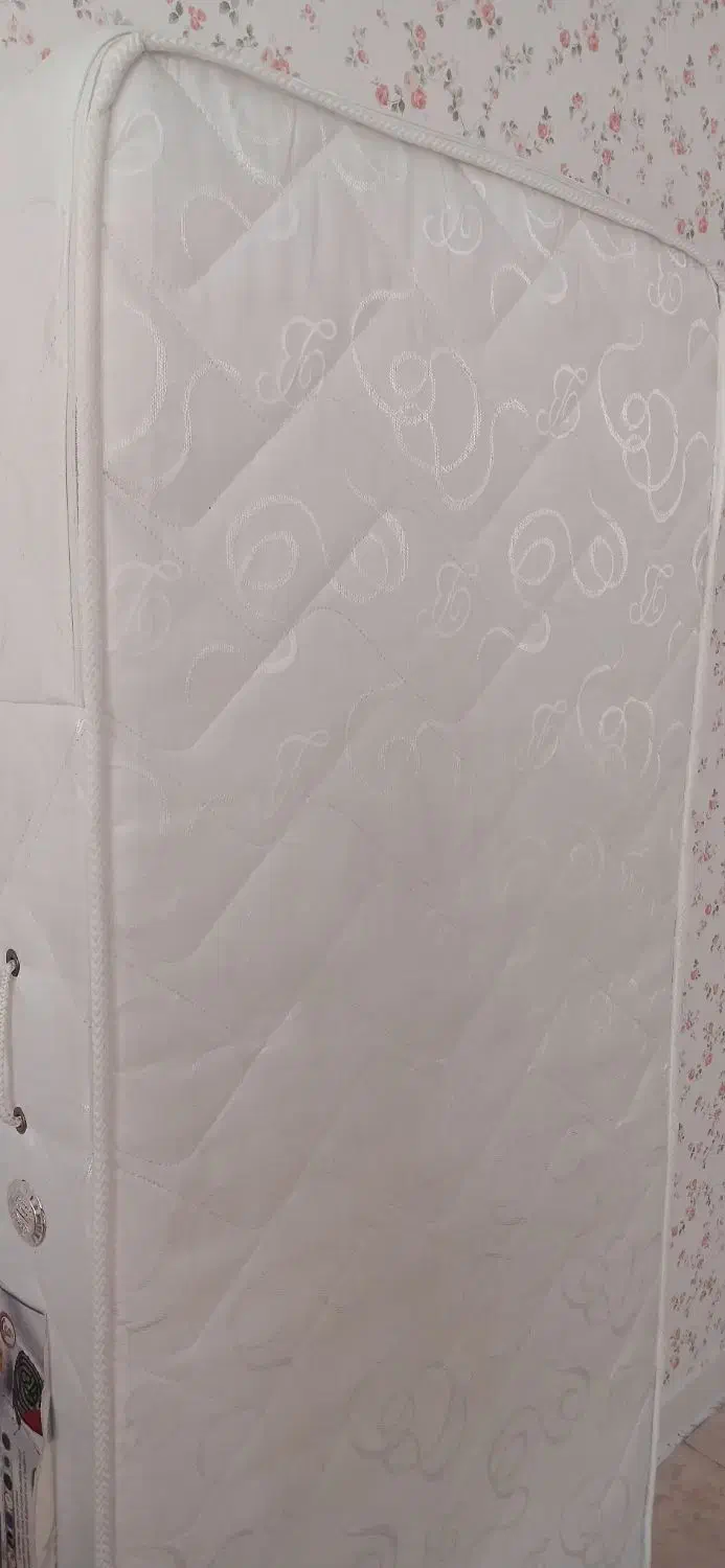 تشک تخت نوجوان|تشک تختخواب|تهران, نیروی دریایی|دیوار