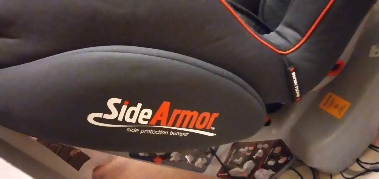 صندلی کودک. نوزاد وکودک|تخت و صندلی بچه|فردیس, منظریه|دیوار