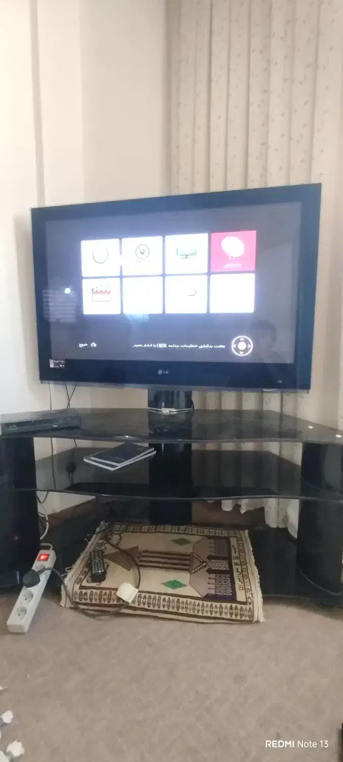 تلویزیون 42سالم ال جی|تلویزیون و پروژکتور|بهارستان, |دیوار