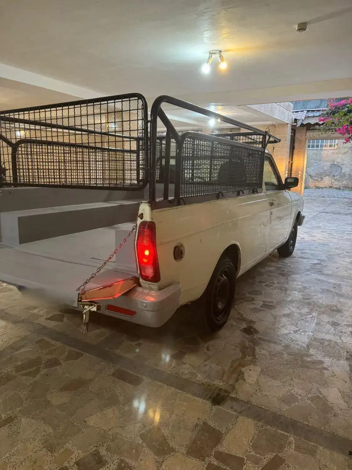 پیکان وانت مدل ۸۳ بی رنگ|خودرو سواری و وانت|رشت, پیرسرا|دیوار