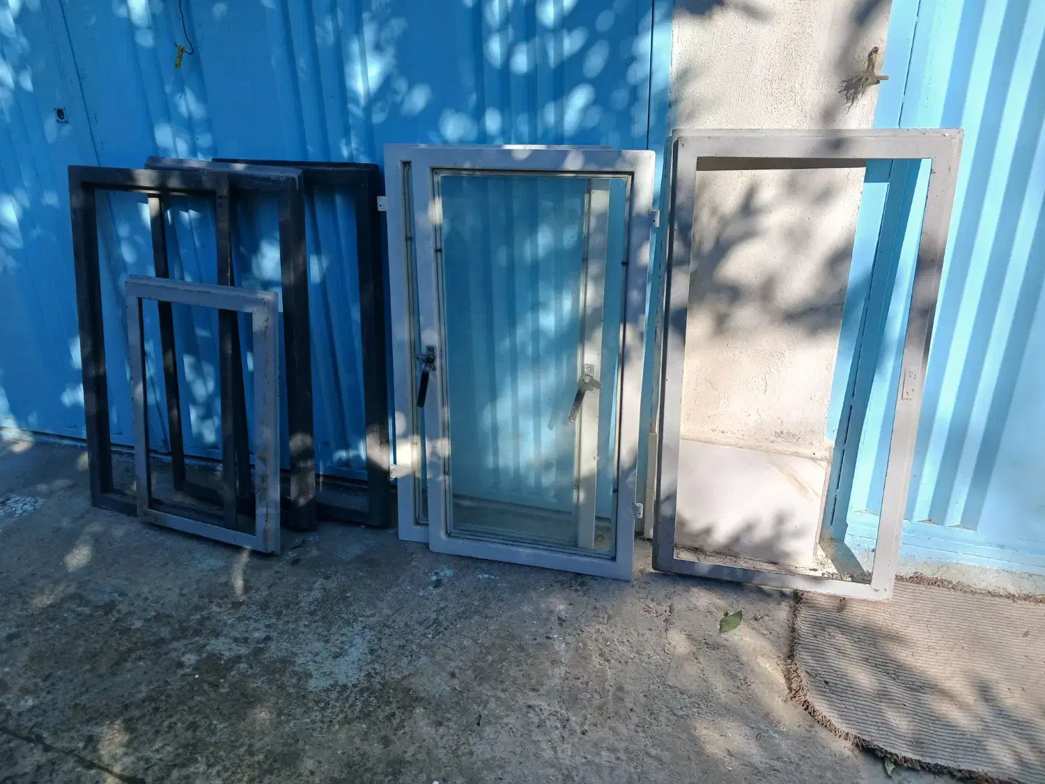 فروش پنجره های آهنی|مصالح و تجهیزات ساختمان|مرزیکلا, |دیوار