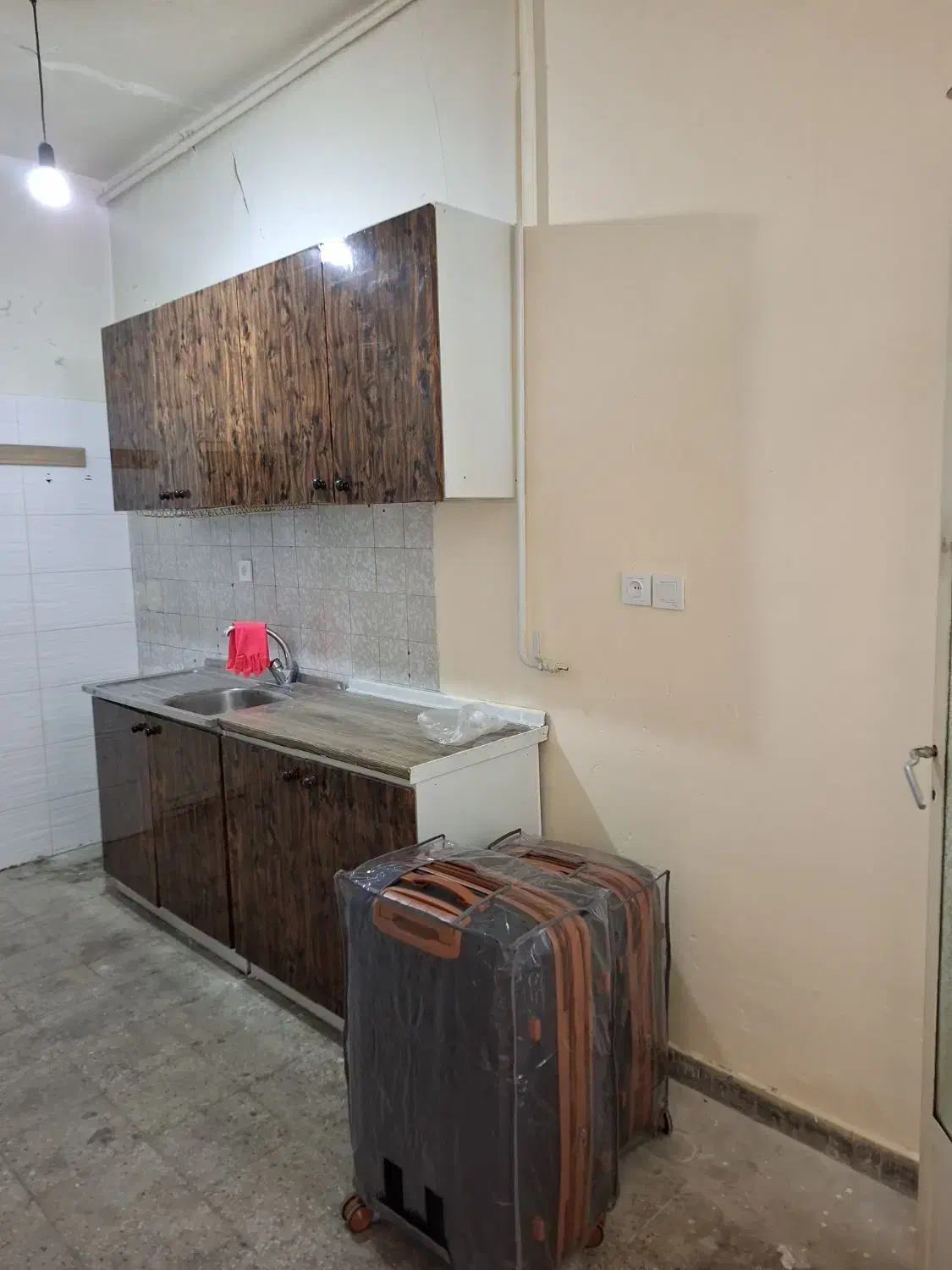 اجاره110متر2طبقه(ملک مستقل)نزدیک مترو