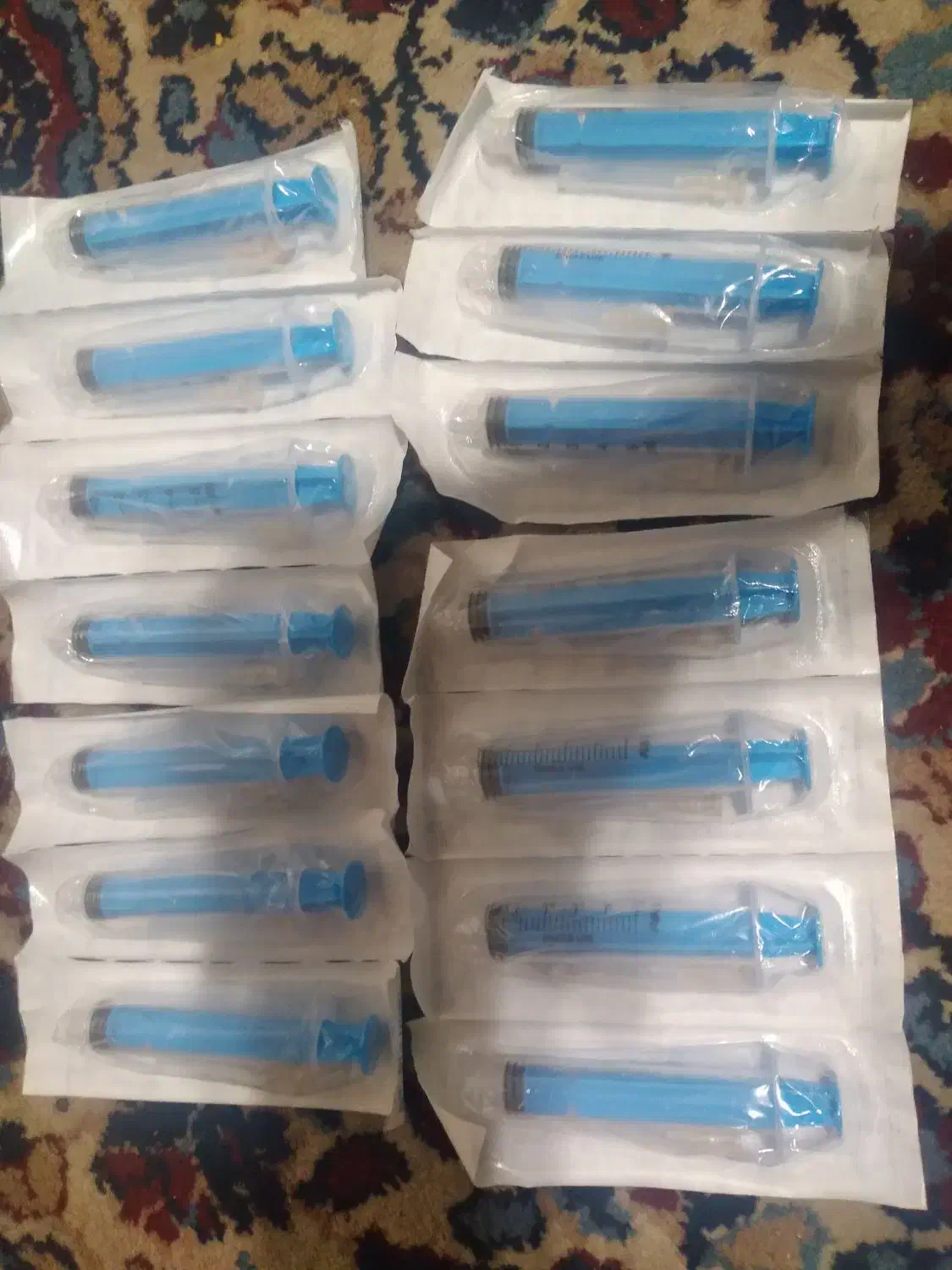 سرنگ ۵ سی سی|آرایشی، بهداشتی، درمانی|رشت, جانبازان|دیوار