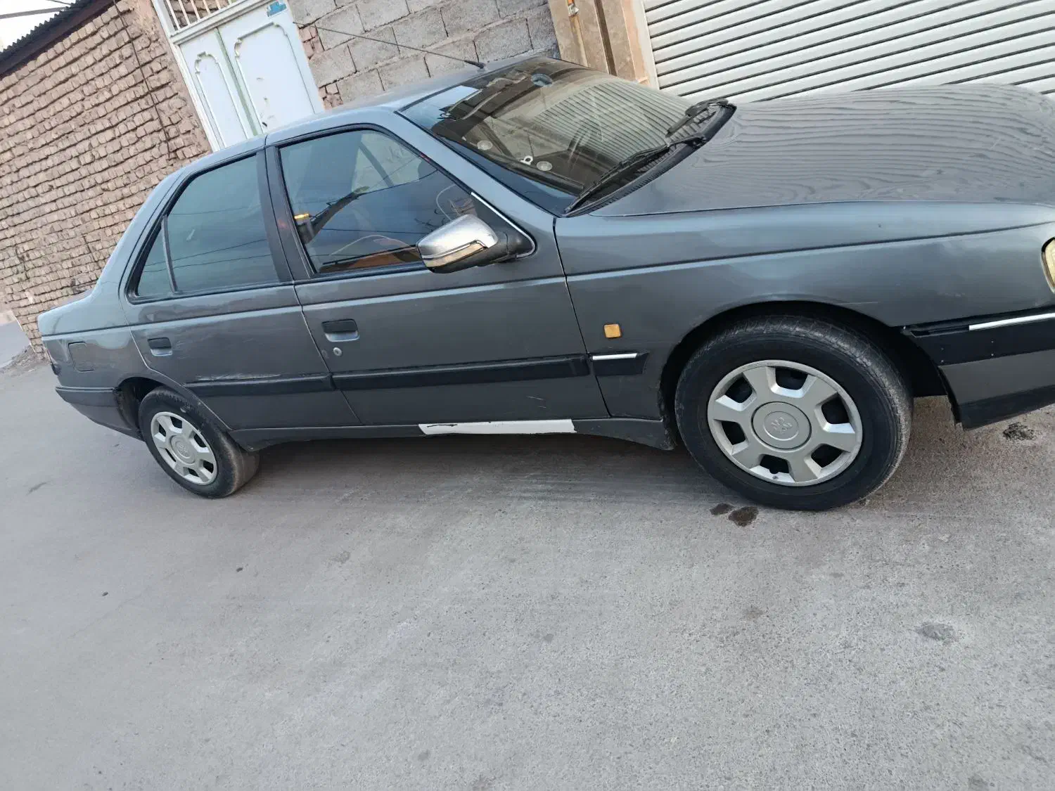 پژو405مدل 85 خونگی بضمانت|خودرو سواری و وانت|رفسنجان, |دیوار