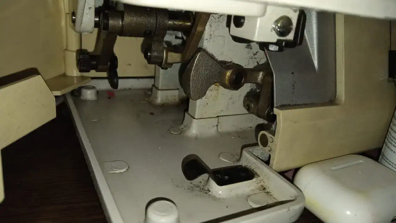 چرخ سردوز دوتا ژانویه اصل ژاپن|چرخ خیاطی و ریسندگی|تهران, شمس‌آباد|دیوار