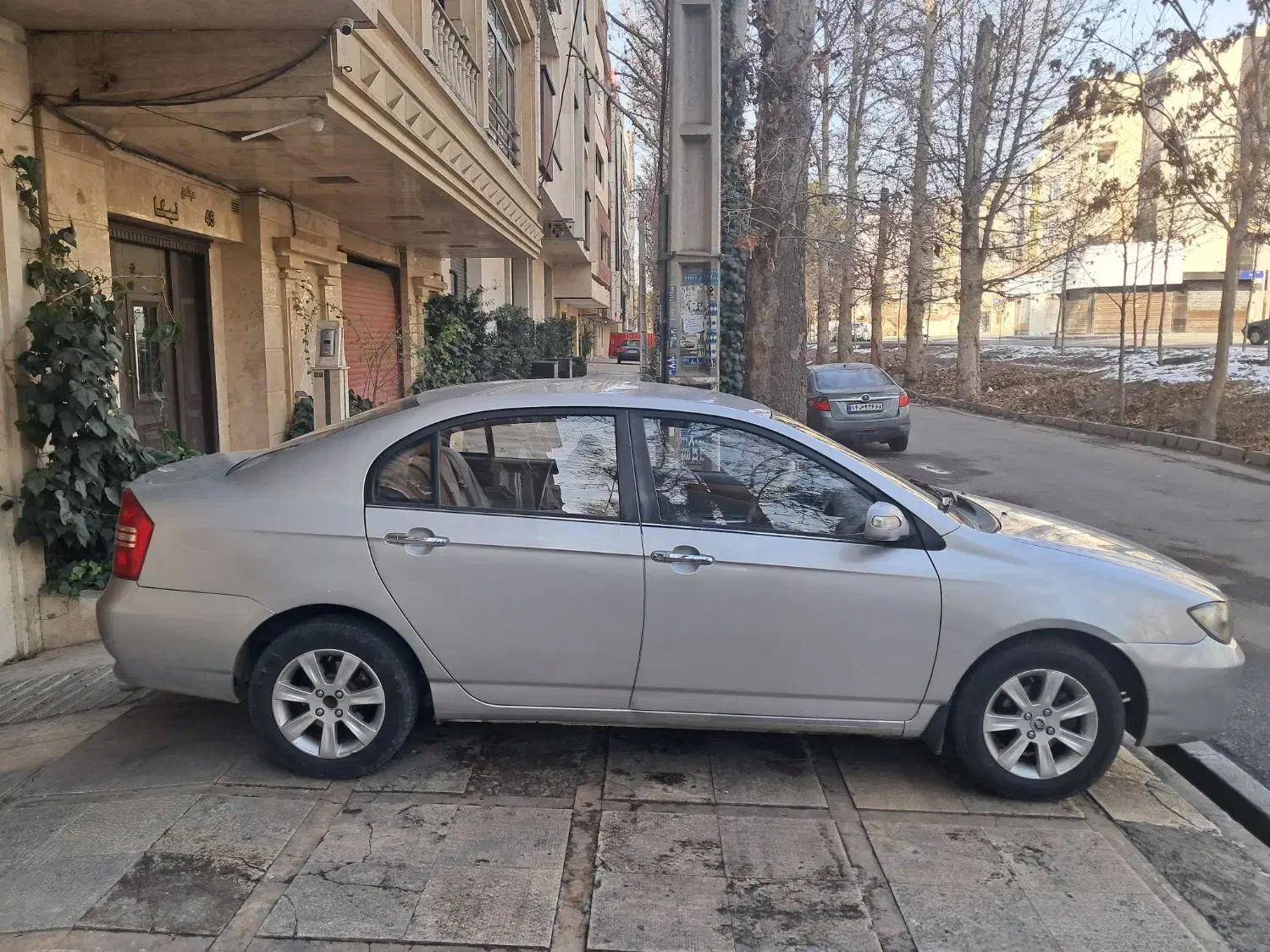 لیفان ۶۲۰|خودرو سواری و وانت|کرج, باغستان|دیوار