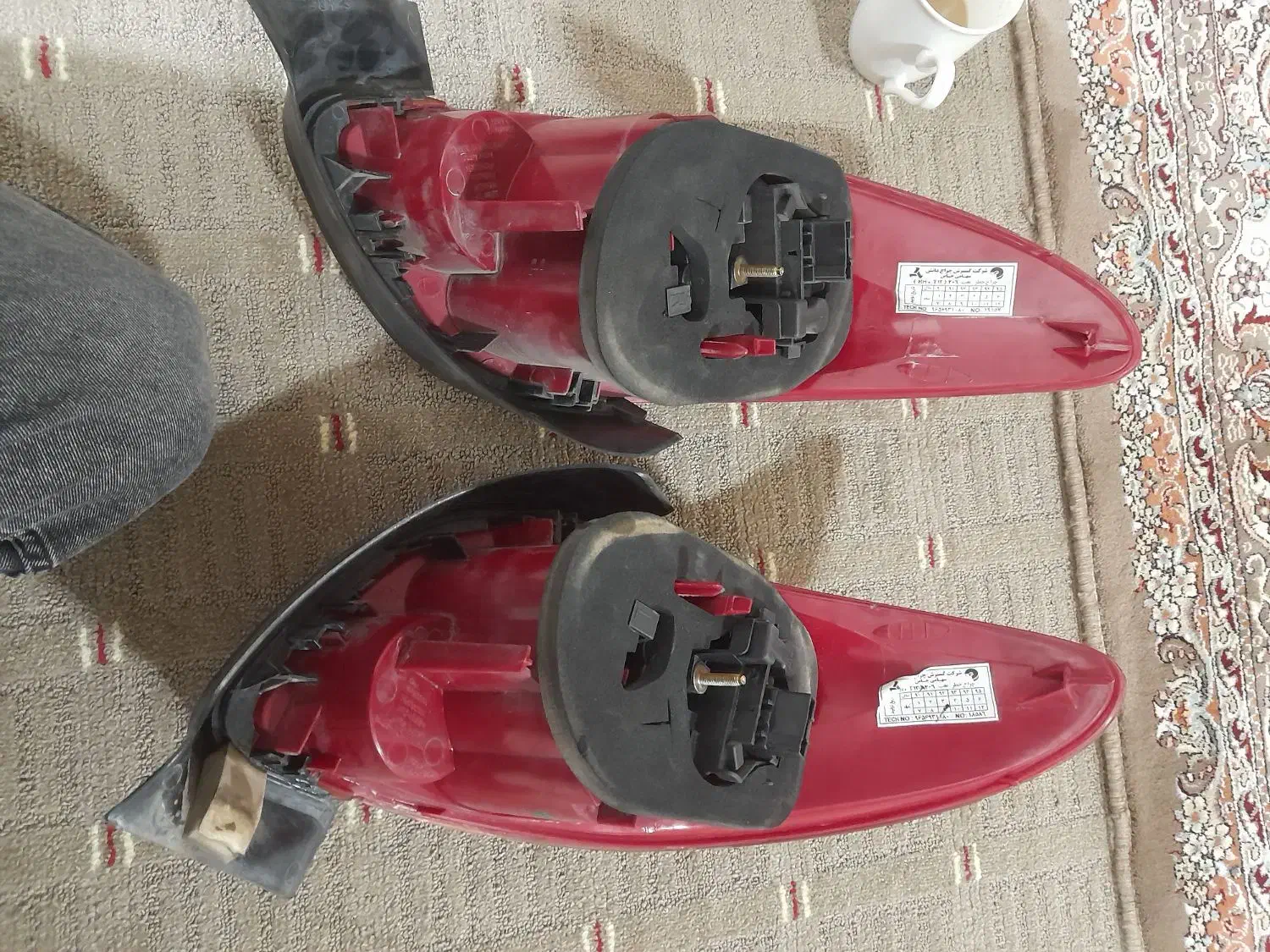 چراغ خطر فابریک ۲۰۶sd|قطعات یدکی و لوازم جانبی|قم, ولیعصر|دیوار