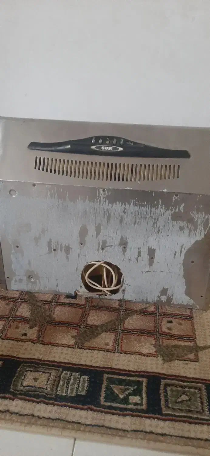 هود|هود|کازرون, |دیوار