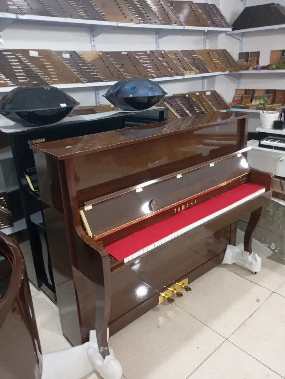 پیانو یاماها اصیل و دلنشین //|پیانو، کیبورد، آکاردئون|شیراز, وصال|دیوار