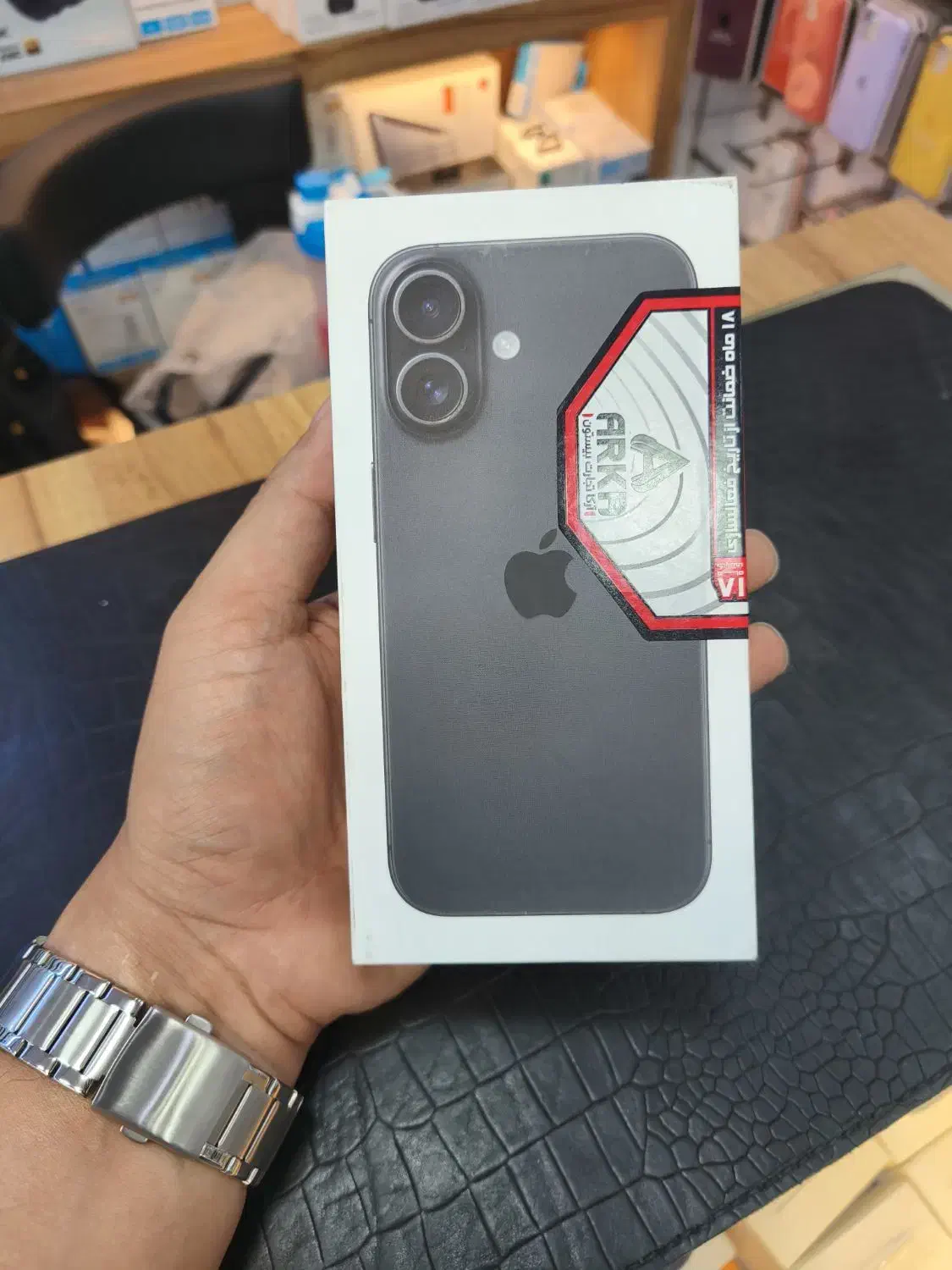 اپل iPhone 16 با حافظهٔ ۱۲۸ گیگابایت|موبایل|اهواز, نادری|دیوار