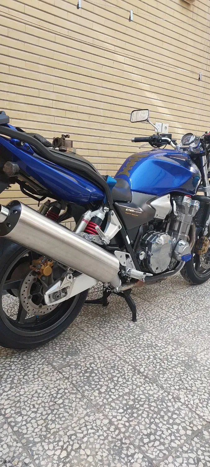 cb1300آبی|موتورسیکلت|تهران, خاک سفید|دیوار