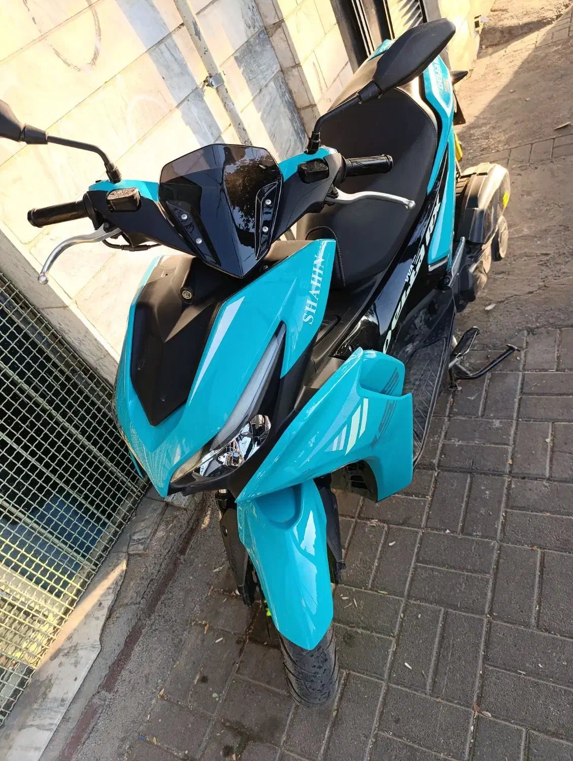 ایروکس مدل 1402 بیمه تا برج 29/12/معاوضه با پراید|موتورسیکلت|بروجرد, |دیوار