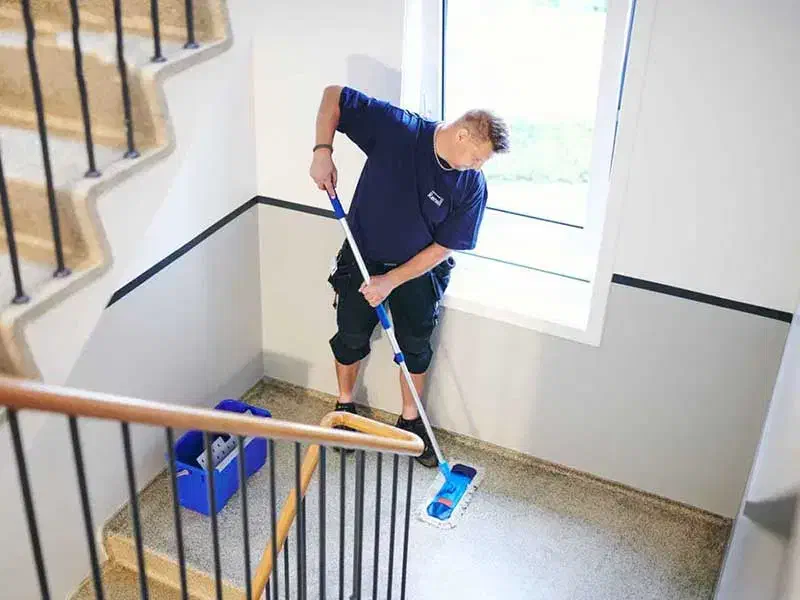 نظافت راه پله|خدمات نظافت|رشت, جانبازان|دیوار