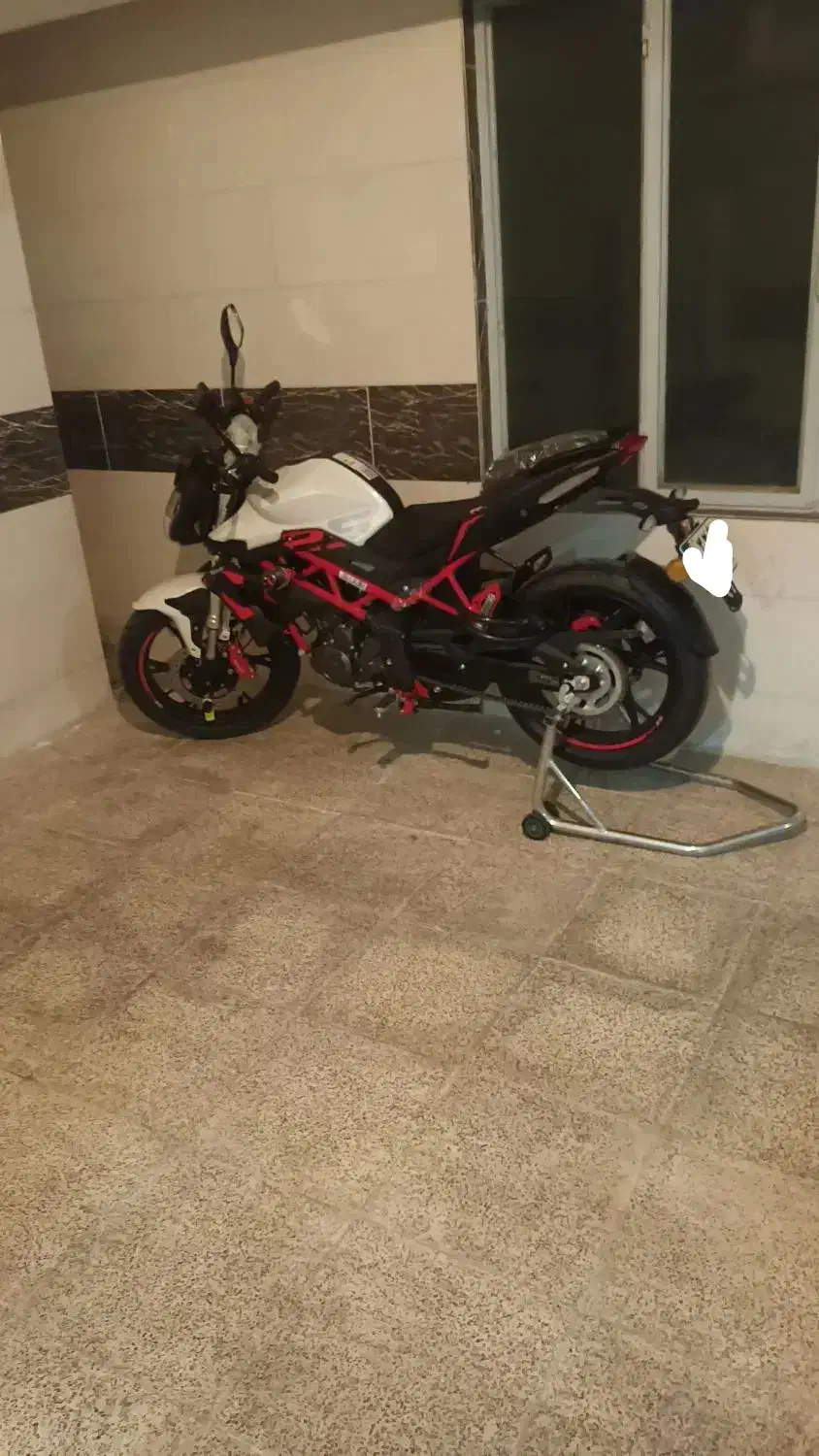 بنلی ۲۵۰ تک سیلندر  سفید مدل ۱۴۰۲|موتورسیکلت|کرج, شهرک اوج|دیوار