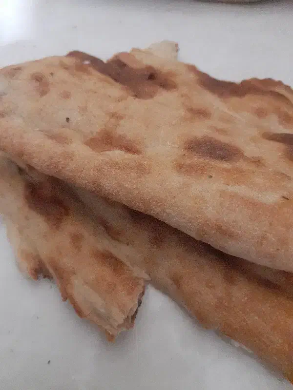 نون خشک|خوردنی و آشامیدنی|تربت جام, جامرود|دیوار