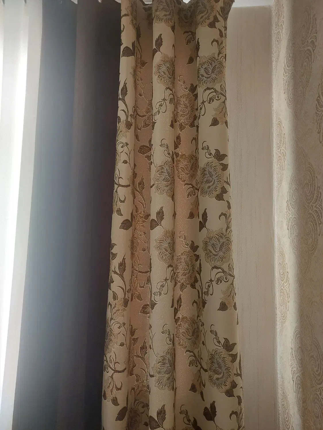 پرده|پرده، رانر، رومیزی|اندیشه, اندیشه فاز ۲|دیوار