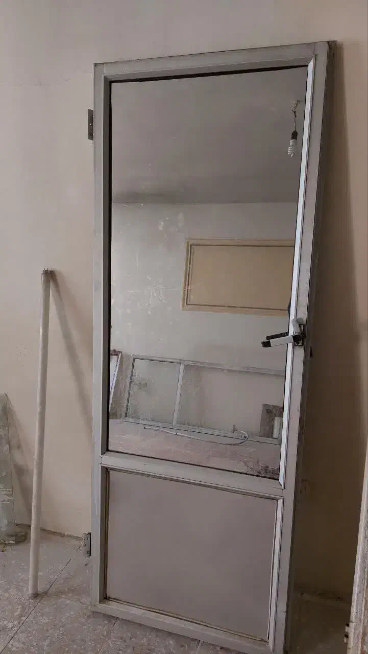 سینک آشپز خانه و کابینت زیر سینک درب آلومینیمی|مصالح و تجهیزات ساختمان|اصفهان, کوی شهید کشوری|دیوار