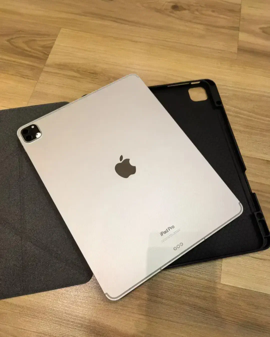 iPad pro 2022|تبلت|اصفهان, برازنده|دیوار