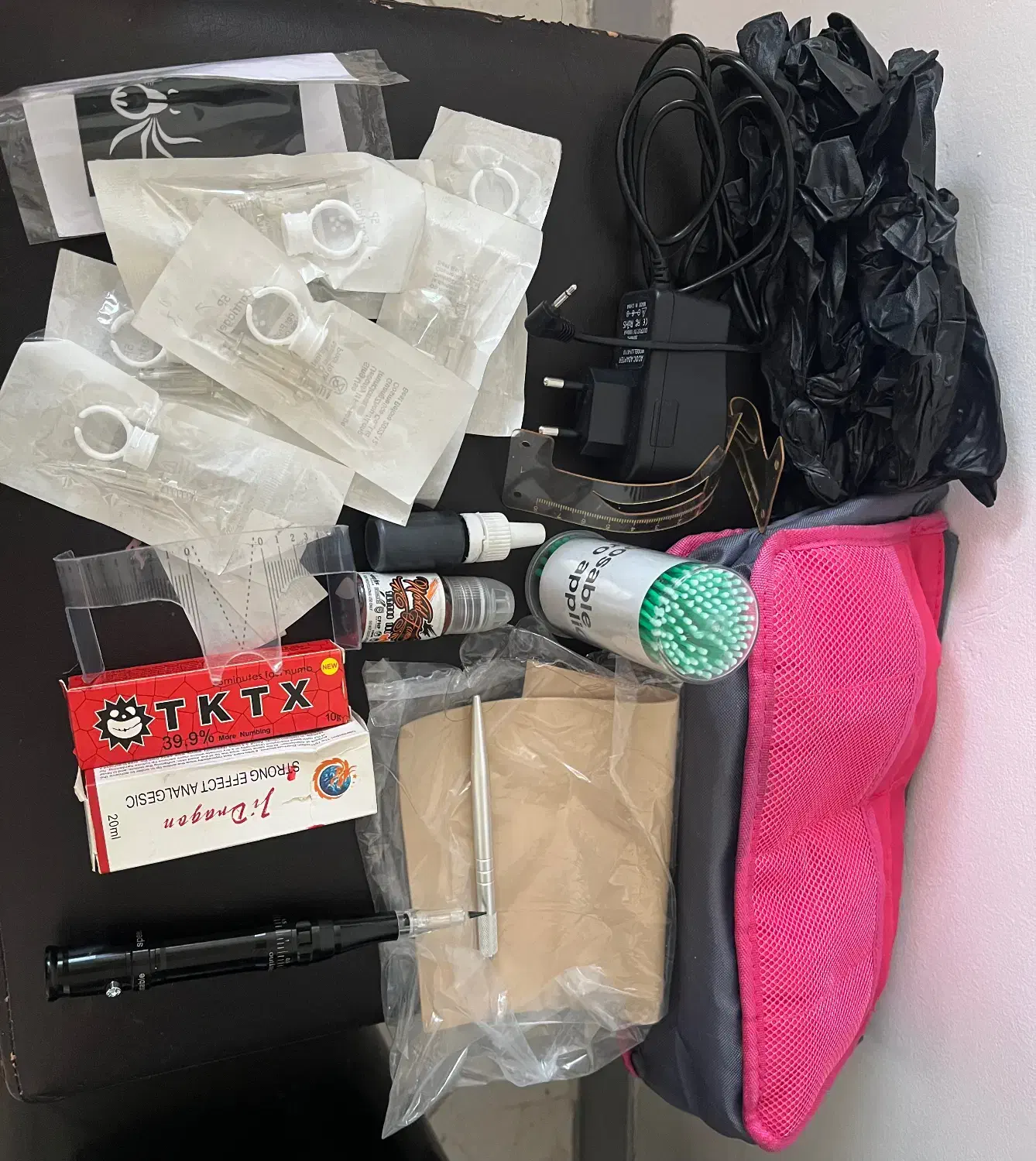 وسایل آرایش دائم|آرایشی، بهداشتی، درمانی|فردیس, خیام شرقی|دیوار