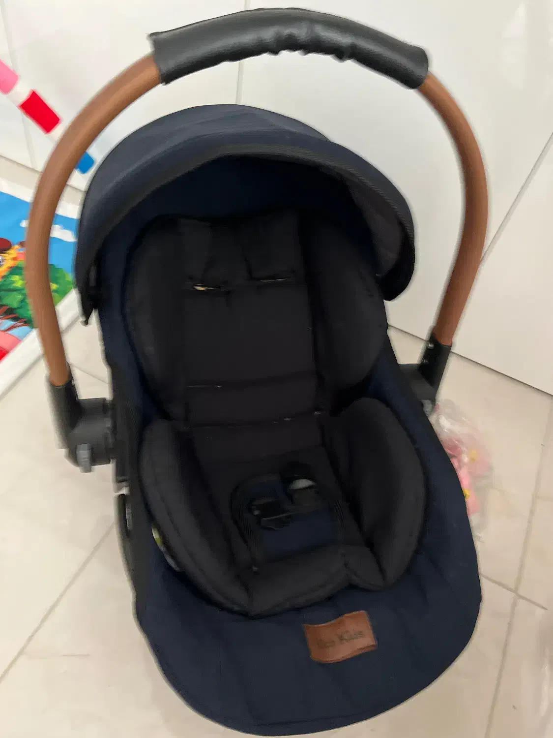 کریر در حد نو|کالسکه و لوازم جانبی|تبریز, |دیوار