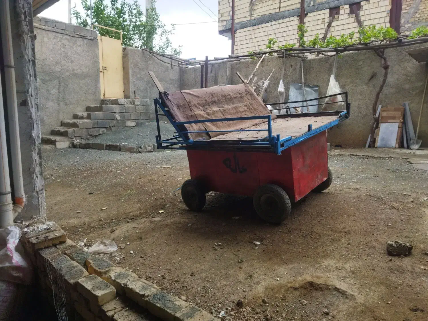 چرخ میوه بزرگ|فروشگاه و مغازه|کامیاران, |دیوار