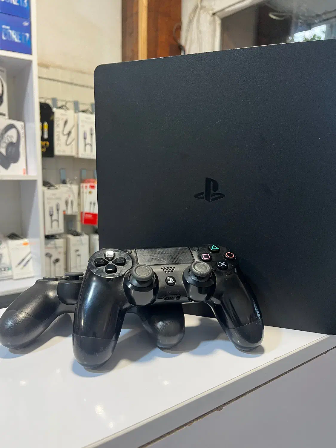 Ps4 slim یک ترا دو دسته|کنسول، بازی ویدئویی و آنلاین|گرگان, |دیوار
